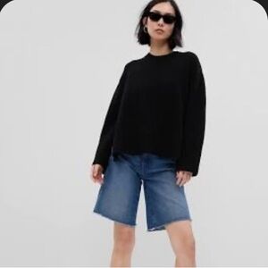 GAP Black Crew Neck Sweater